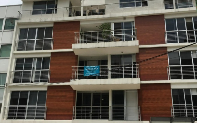 Grupo Kings Suites Chimborazo
