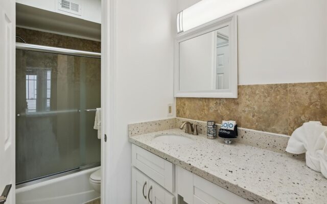 Victorian 2203-babe's Beachview