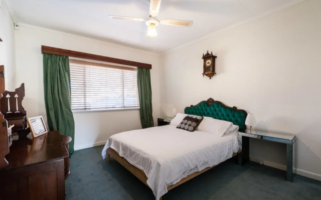 KELLY, 3BDR Northcote House