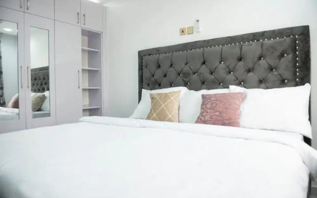 Luxury 3 Bedroom Apartment With Wifi