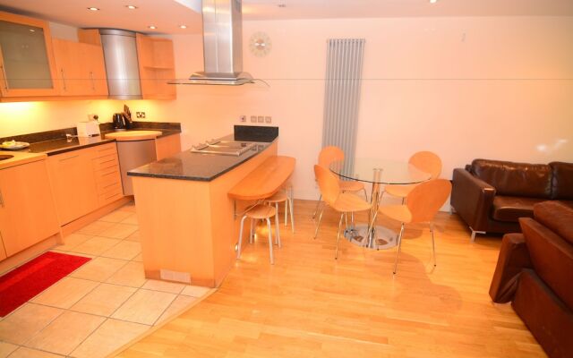 Apartment Wharf - Millharbour