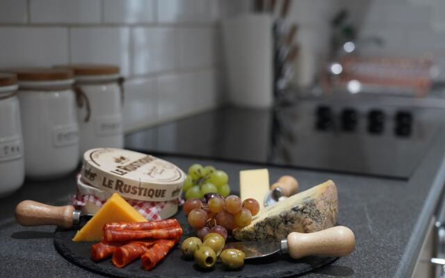 Camden Reach 3 Bedroom Apartment