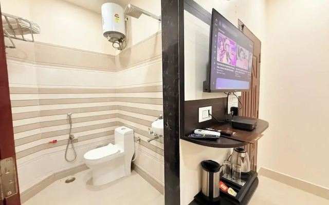 Hotel Aastha Inn