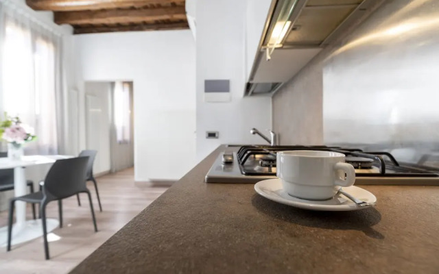 Arsenale Canal View Apartments