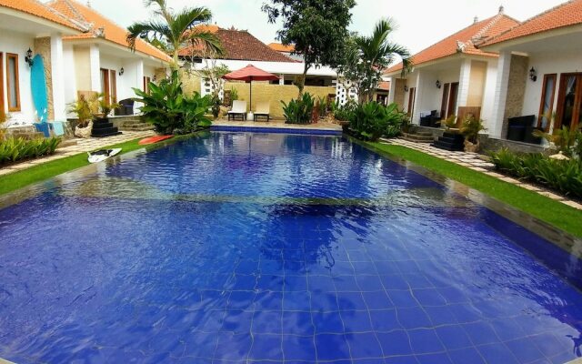 Adi Abian Villas