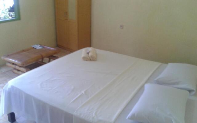 Ari Home Stay
