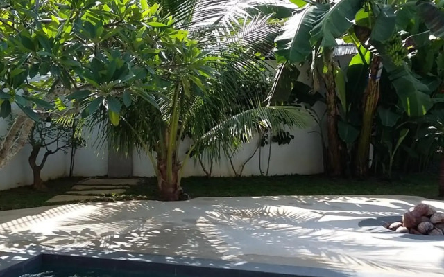 Villa Kalachuchi B&B
