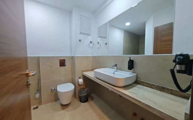 Rigani Gökçeada (+14)