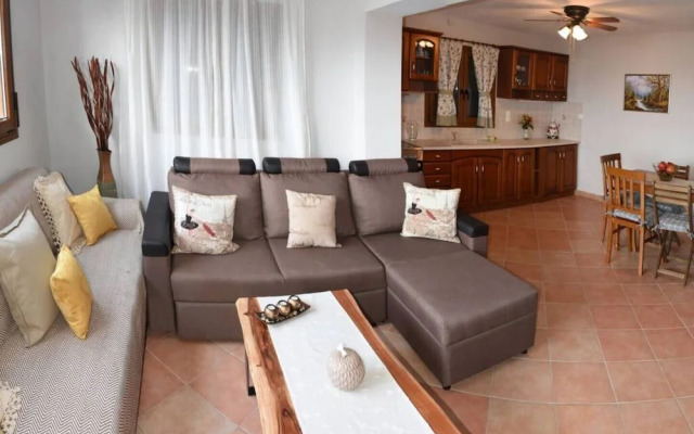 Artemis Apartment with Stunning view