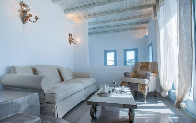 Aelia Paros Villas