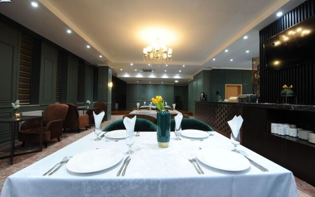 UB Grand Hotel