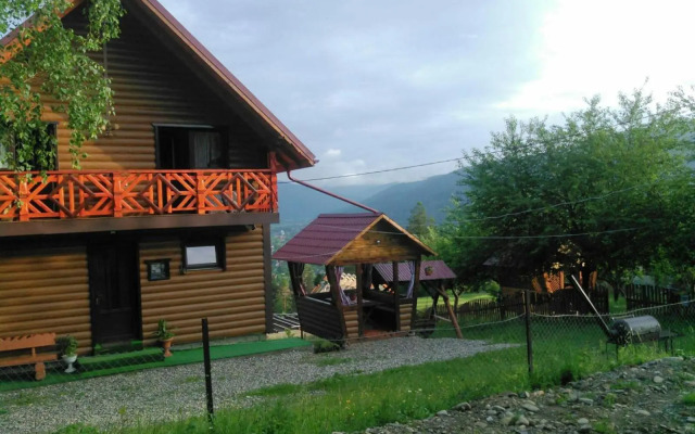 Сімейний котедж КРАЄВИД