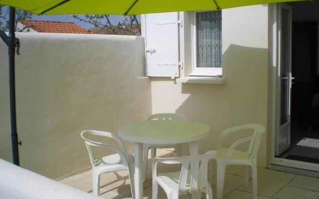 Maison Dolus-d'Oléron, 2 pièces, 2 personnes - FR-1-246A-350