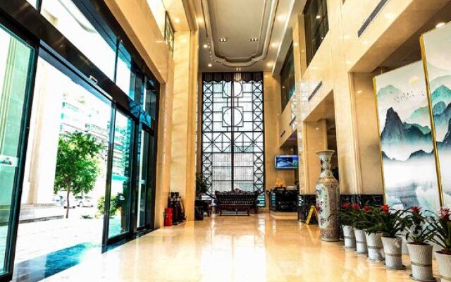 Yunyang Jiangjin Hotel