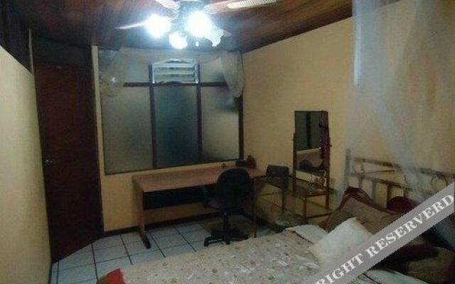 Costa Rica Love Apartments & Rooms - Hostel