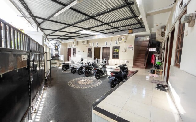 Handika Jaya BS Denpasar Barat RedPartner