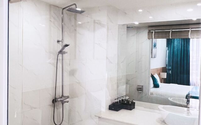 Rivera Suites