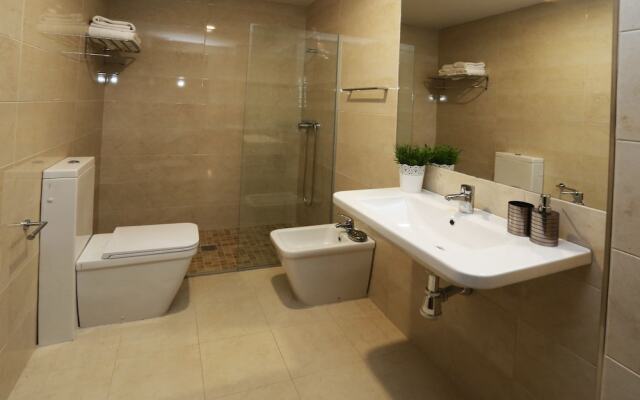 Apartamento Turísticos Puente Romano P1 1-C
