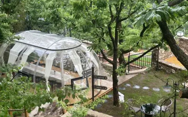 Manshan Shishe Homestay