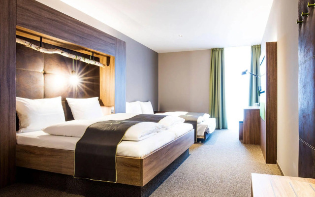 RiKu HOTEL Ulm