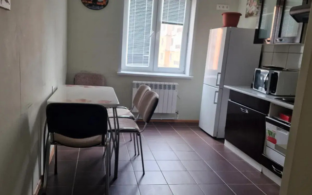 Apartments on the street 25 Years of October