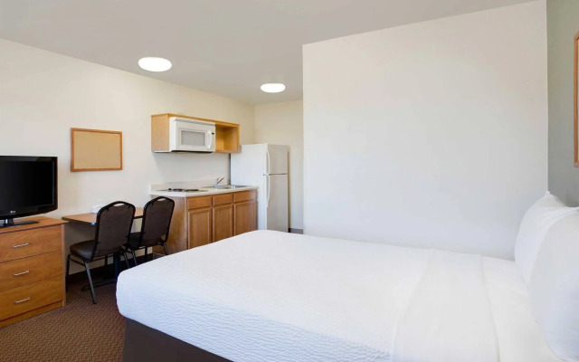 WoodSpring Suites Richmond Colonial Heights Fort Gregg-Adams