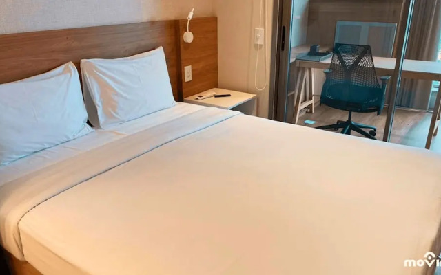 White 2880 - Pinheiros