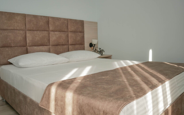 Spitaki (Spitaki) Greek Hotel