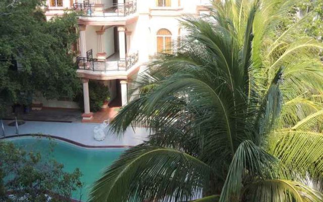 Phong Lan Hotel