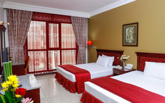 Taj Plaza Hotel