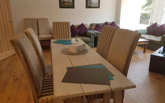 Beautiful Apartment,no 1, With Parking