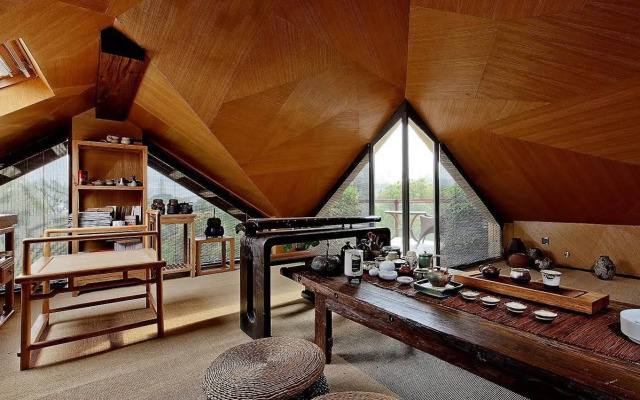 Hangzhou Roots Resort