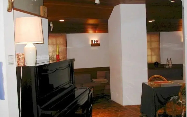 B and B Youpen House