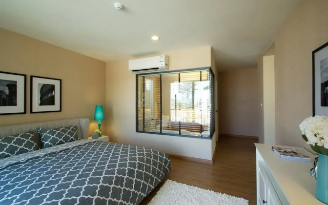 Palm Crescent Huahin Resort