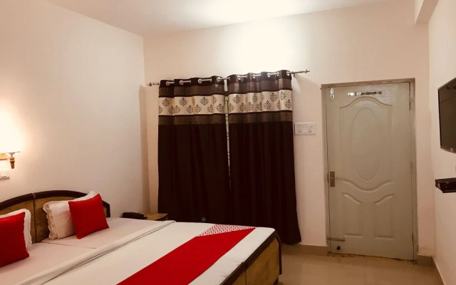 OYO 24537 Hotel Sahaj Villa