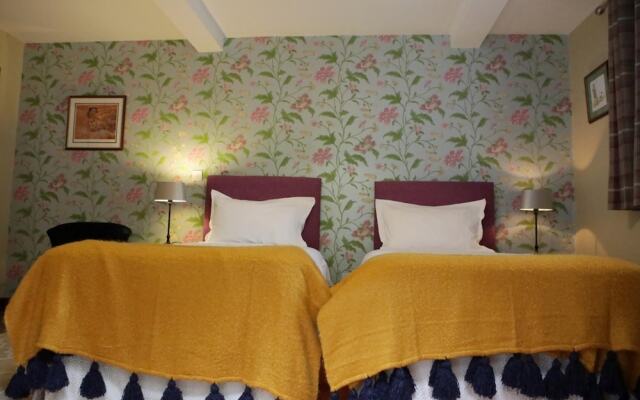 The Heather Glen Country House