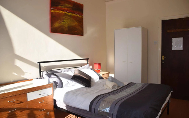 Manu's Guesthouse