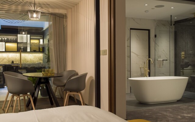 Middle Eight - Covent Garden - Preferred Hotels and Resorts