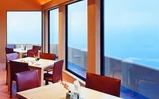 Enoura Terrace
