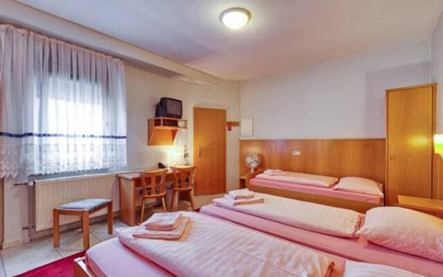 M-Hotel
