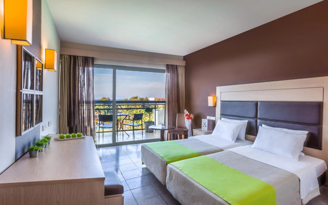 Kipriotis Hippocrates Hotel -  All Inclusive
