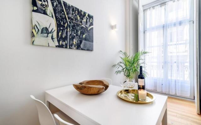 Modernity and Comfort at Lisbon Downtown