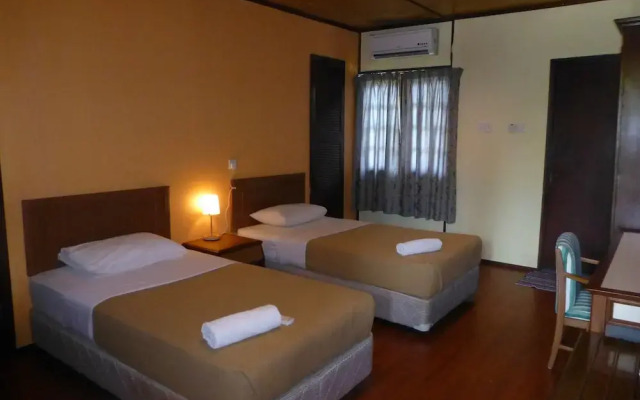 D' Coconut Pulau Besar Resort