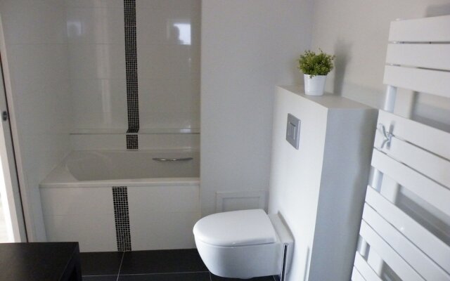 Modern Holiday Home in Concarneau With Terrace