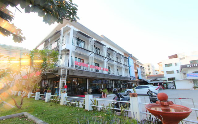 Sripoom Boutique House