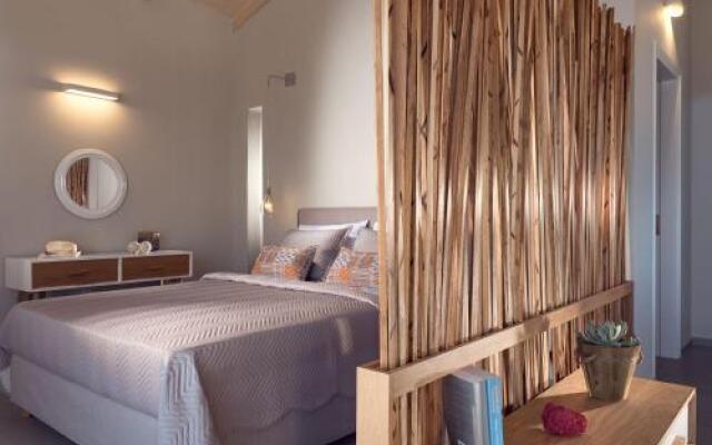 Akron Luxury Suites