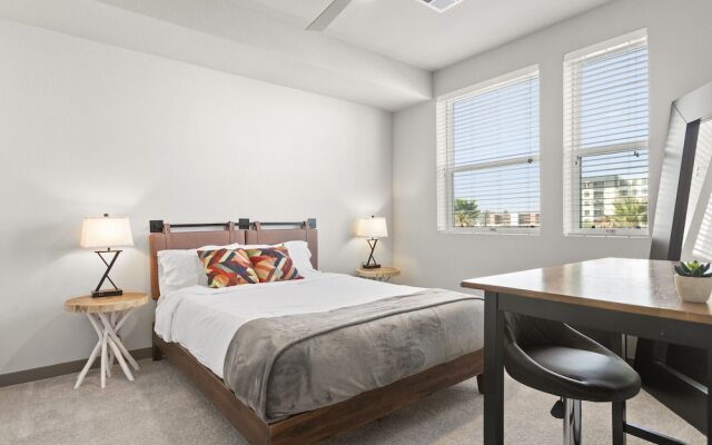 CozySuites at Downtown Phoenix