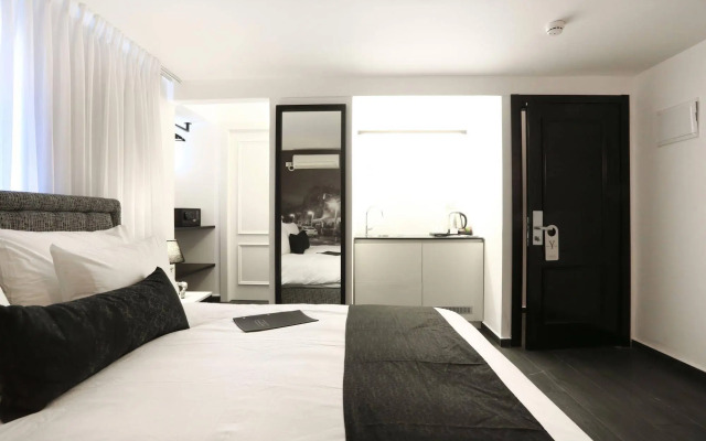 Dizengoff Avenue Hotel