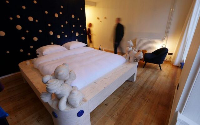 Отель Bird Deventer