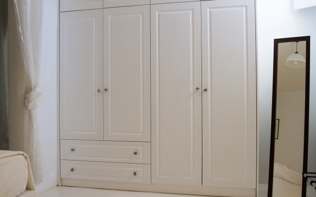 Sea Sound - White Katikies